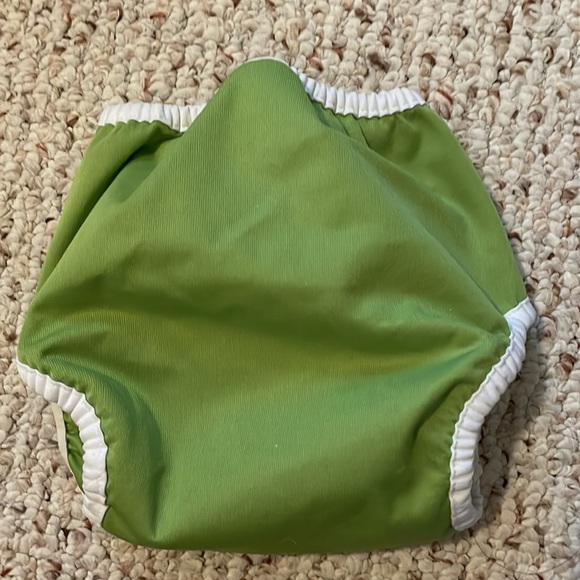 4 Thirsties reusable diaper covers - size 1 (0-9 months, 6-18 lbs) - Picture 11 of 14